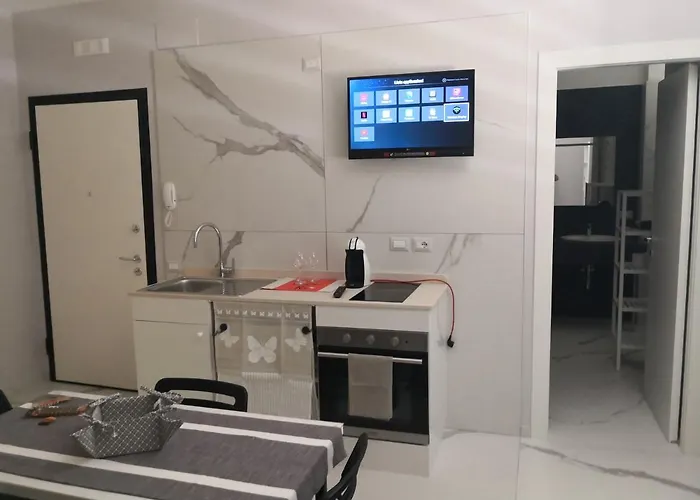 Dimore Pietrapenta Apartments, Suites&Rooms ( Via Lucana 223 - Via Piave 23 )